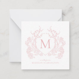 Klassiek Blush Roze Bloemen Crest Monogram Notitiekaartje