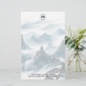 Klassiek briefpapier met blauwe berglandschap en w (Staand voorkant)