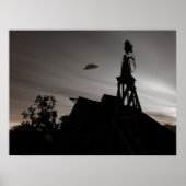 Klassiek Domed Saucer Poster (Voorkant)