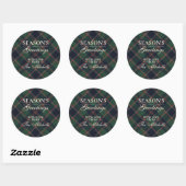 Klassiek donkerblauw rood groen ruitpatroon ronde sticker (Vel)