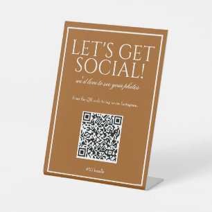 Klassiek eenvoudig Sienna QR Code Social Media Sig Reclamebord Met Voetstuk