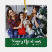 Klassiek Eenvoudig Vrolijk Kerstmis Groen Keramisch Ornament (Voorkant)