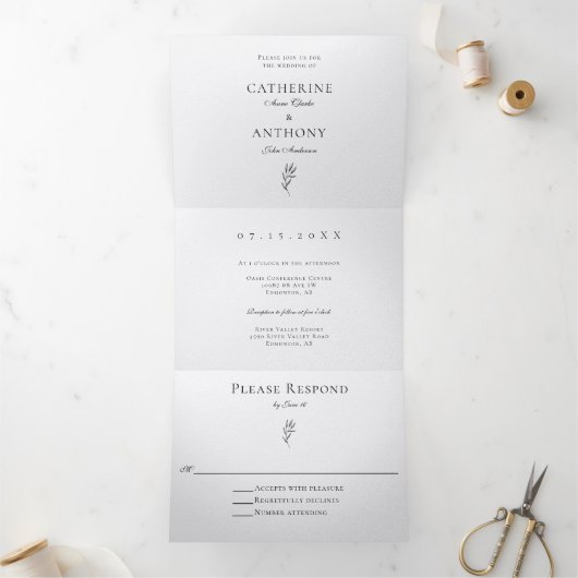 Klassiek elegant minimalistisch botanisch lef eenv drieluik uitnodiging (Binnen)