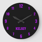 Klassiek en Elegant Zwart en Neon Paarse Naam Grote Klok (Voorkant)