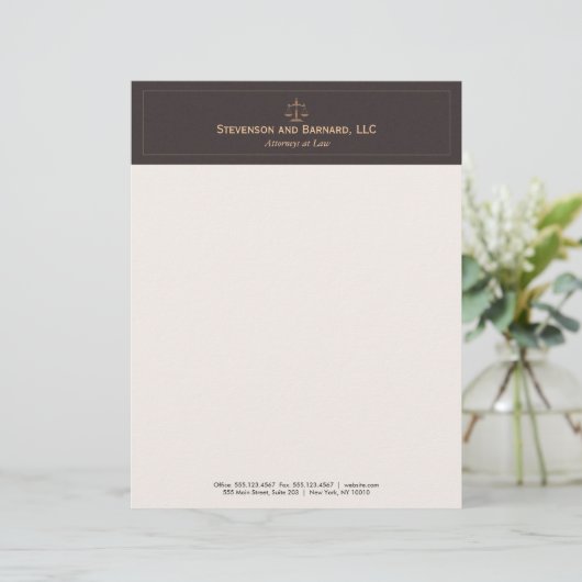 Klassiek en professioneel bruin persoonlijk briefhoofd (Staand voorkant)