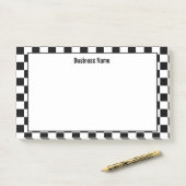 Klassiek geruite zwart-witnotities post-it® notes (Op bureau)