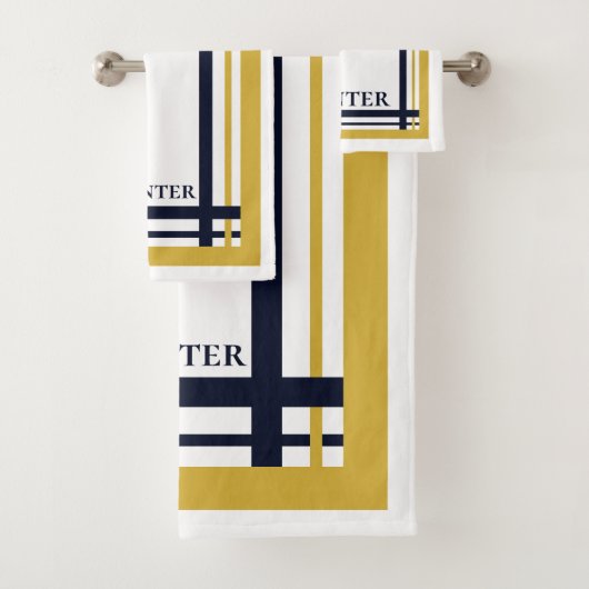 Klassiek goud en marine gestreepte monogram bad handdoek (Insitu)