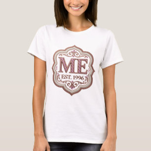 Klassiek Goud ME EST 1996 Artistiek Motief T-shirt