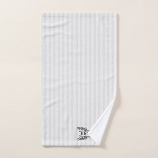 Klassiek Grijs Acanthus Blad Monogram Elegante Str Bad Handdoek (Handdoek)