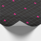 Klassiek grijs en zwart geruit patroon Roze Harten Cadeaupapier (Hoek)