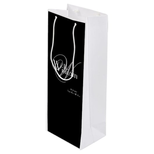 Klassiek grijs monogram witte scriptie bruidsjonke wijn cadeautas (Voorkant Gekanteld)