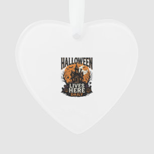 Klassiek Halloween T-shirt Spookhuis Dagelijks Got Ornament