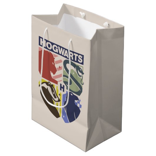 Klassiek HOGWARTS™ met gestempeld wapen Medium Cadeauzakje (Voorkant Gekanteld)