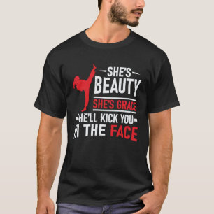 Klassiek karate-uniform om te passen bij karatebro t-shirt