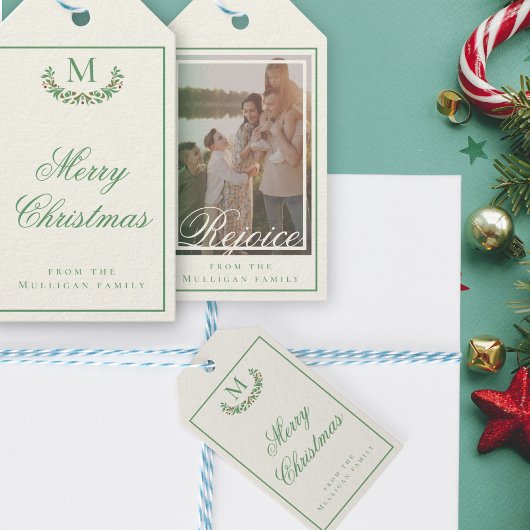 Klassiek kerstmonogram cadeaulabel