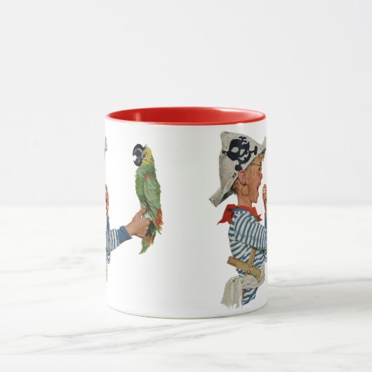 Klassiek kind, jongen speelt piraten papegaai voge mok (Midden)