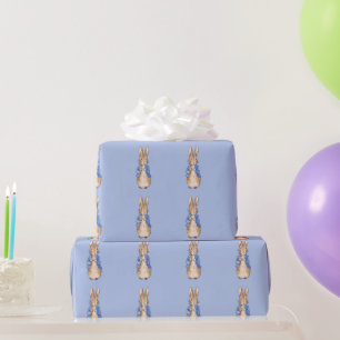 Klassiek konijn in blauwe jas cadeaupapier