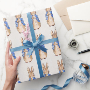 Klassiek konijn met een blauwe jas cadeaupapier