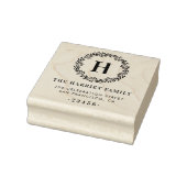 Klassiek krans monogram familienaam retouradres rubberstempel (Stempel)