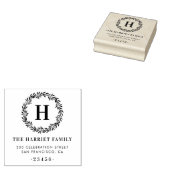 Klassiek krans monogram familienaam retouradres rubberstempel (Gestempeld)