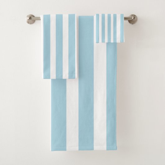 Klassiek licht blauw en wit gestreept bad handdoek (Insitu)