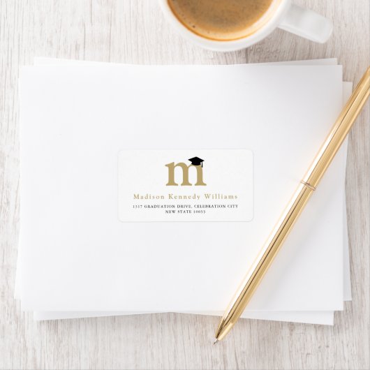 Klassiek Monogram M & Zwarte Afstudeerhoed Adres Etiket (Insitu)