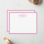 Klassiek monogram roze notitiekaartje (Voorkant / Achterkant in situ)