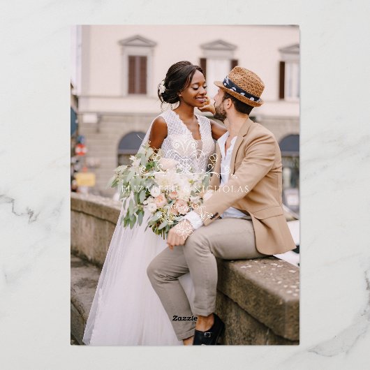 Klassiek Monogram | Sierlijke Boho Bruiloft Folie Uitnodiging (Achterkant)