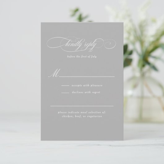 Klassiek Script Elegance Bruiloft RSVP Kaartje (Staand voorkant)
