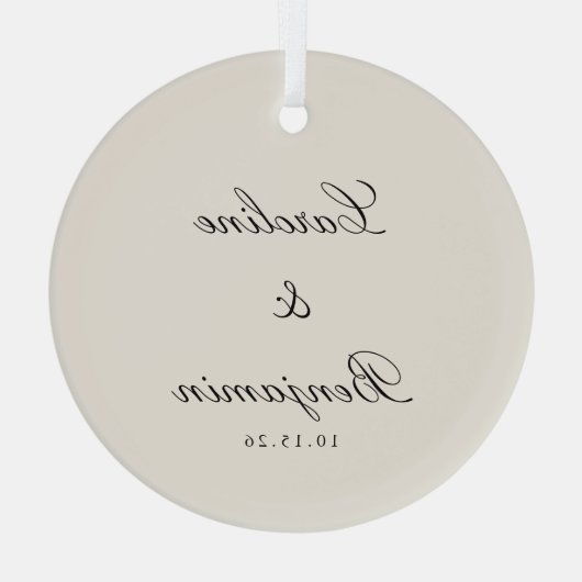 Klassiek Script Elegant Ivoor Wedding Custom Glas Ornament (Achterkant)
