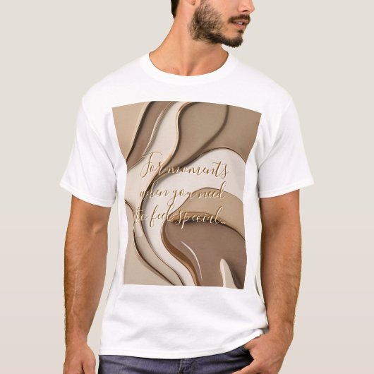 Klassiek T-shirt in stijlvolle abstracte vormgevin (Voorkant)