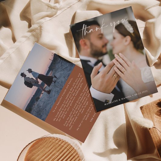 Klassiek terracotta script met foto bruiloft bedankkaart
