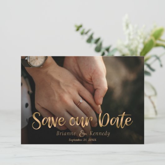 Klassiek volledig gebleed foto- en Gold-handschrif Save The Date (Staand voorkant)
