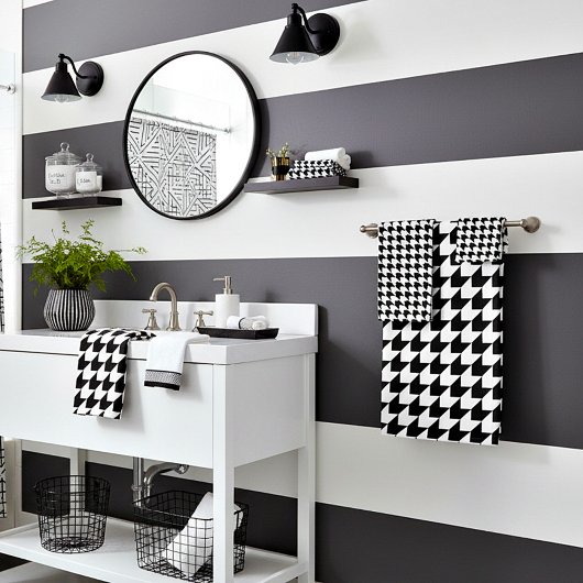 Klassiek zwart houndstooth patroon bad handdoek