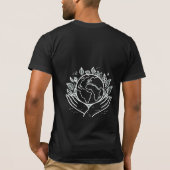 Klassiek zwart T-shirt (Achterkant)