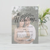 Klassieke aangepaste foto Rustic Script Weddensch Kaart (Staand voorkant)