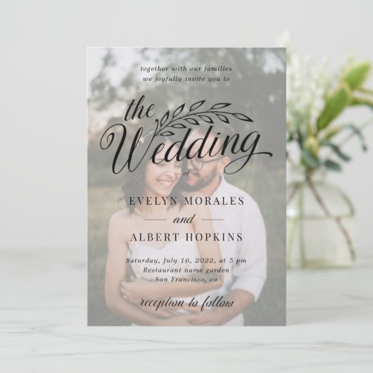 Klassieke aangepaste foto  Rustic Script Weddensch Kaart (Staand voorkant)