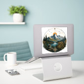 Klassieke Alpen Avontuur Landschapskunst Sticker (Laptop op bureau)