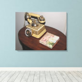 Klassieke Antiek telefoon en tafel verpakt Canvas (Insitu (Houten vloer))
