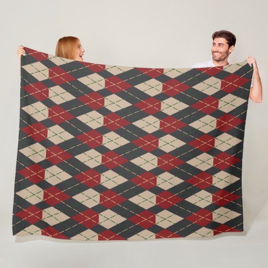 Klassieke Argyle fleece deken in Burgundy (In situ)
