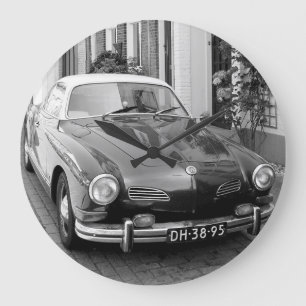 Klassieke auto Karmann Ghia Grote Klok