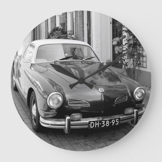 Klassieke auto Karmann Ghia Grote Klok (Voorkant)