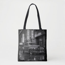 Klassieke auto uit de jaren 40 onder neonlicht tote bag