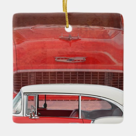 Klassieke auto's Chevy Bel Air Dodge Red White Vin Keramisch Ornament (Voorkant)