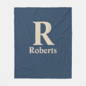 Klassieke blauw en vanille Initiaal/voornaam/famil Fleece Deken (Voorkant)