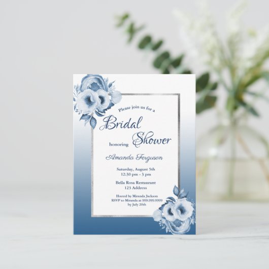 Klassieke blauw floral bridal doucheuitnodiging briefkaart (Staand voorkant)