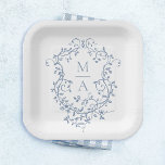 Klassieke Blauwe Bloemenkam Monogram Huwelijk Papieren Bordje<br><div class="desc">Elegant Frans Victoriaans blauw bloemenbruidspapier bord. Voor meer geavanceerde aanpassing van dit ontwerp,  klikt u op de BUTTON DESIGN TOOL hierboven!</div>