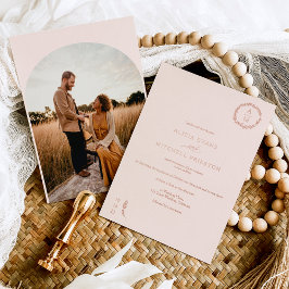 Klassieke bloemroze monogram bruiloft folie uitnodiging