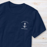 Klassieke Boat Anker Kapiteins Marine Blauw T-shirt<br><div class="desc">Het marineblauwe T-shirt met nautische thema's en een witte illustratie van een anker en hun naam en de naam van de boot in moderne witte letters.</div>