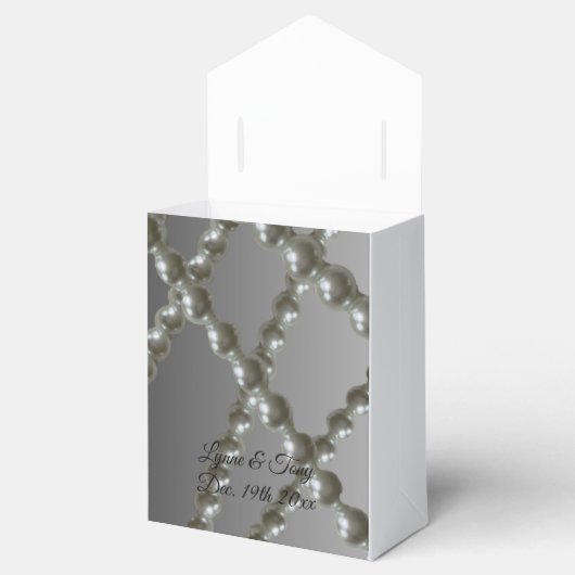 Klassieke boomstammen van parelhoenders bedankdoosjes (Geopend)